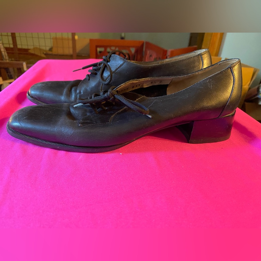 Ferragamo Black Women's Lace-Up Shoes Hand Made in Italy